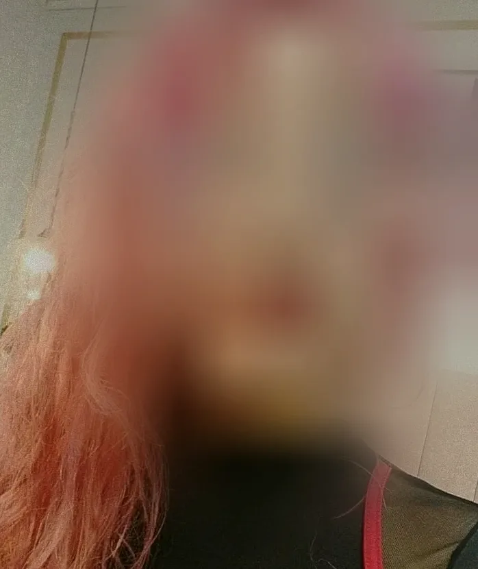 Leyla, 27
