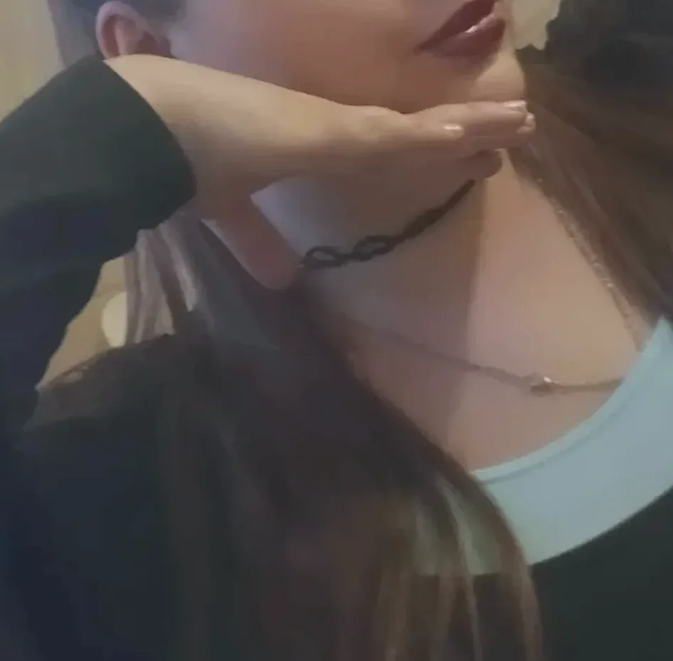 Priya, 28